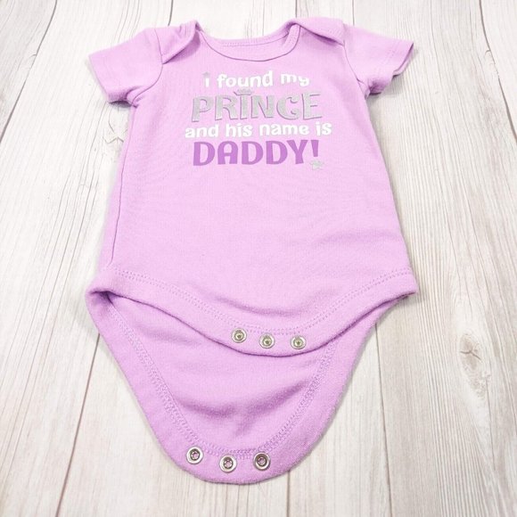 The Children's Place 2 Outfit Summer Bodysuit Set Mommy's Daddy Pink/Purple 0-3M - Picture 8 of 10